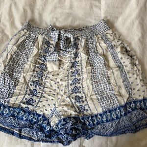Bohemian shorts